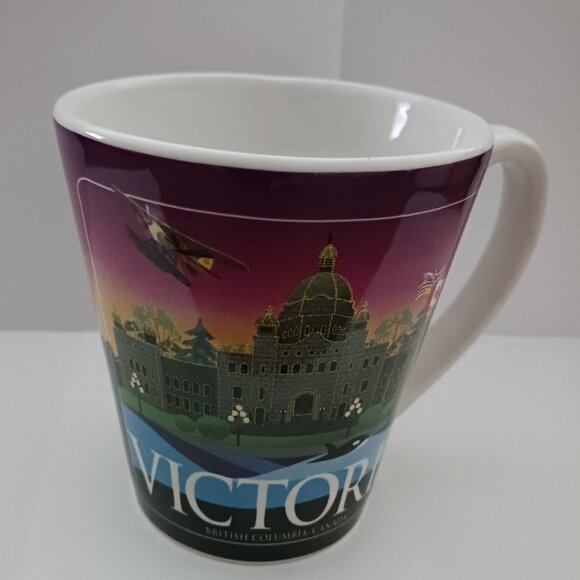 Natural Color Productions Other - Mug Victoria, BC Natural Color Productions 11 oz Collector's Mug Vacation Box